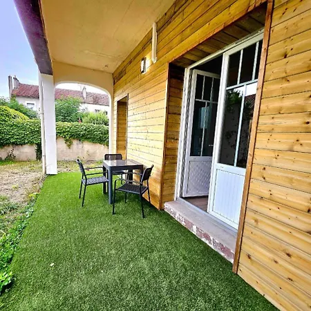 Elegant T2 Au Calme Avec Terrasse Et Climatisation Apartment Angouleme