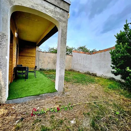 Elegant T2 Au Calme Avec Terrasse Et Climatisation Angouleme