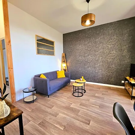 Elegant T2 Au Calme Avec Terrasse Et Climatisation