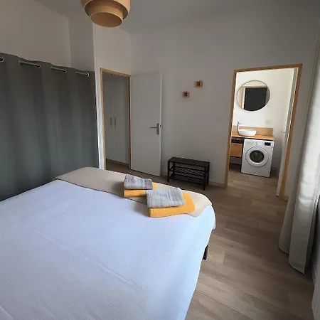 Elegant T2 Au Calme Avec Terrasse Et Climatisation 아파트 *