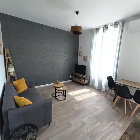 Elegant T2 Au Calme Avec Terrasse Et Climatisation 아파트