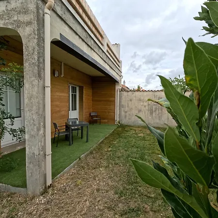 Elegant T2 Au Calme Avec Terrasse Et Climatisation 아파트 앙굴렘